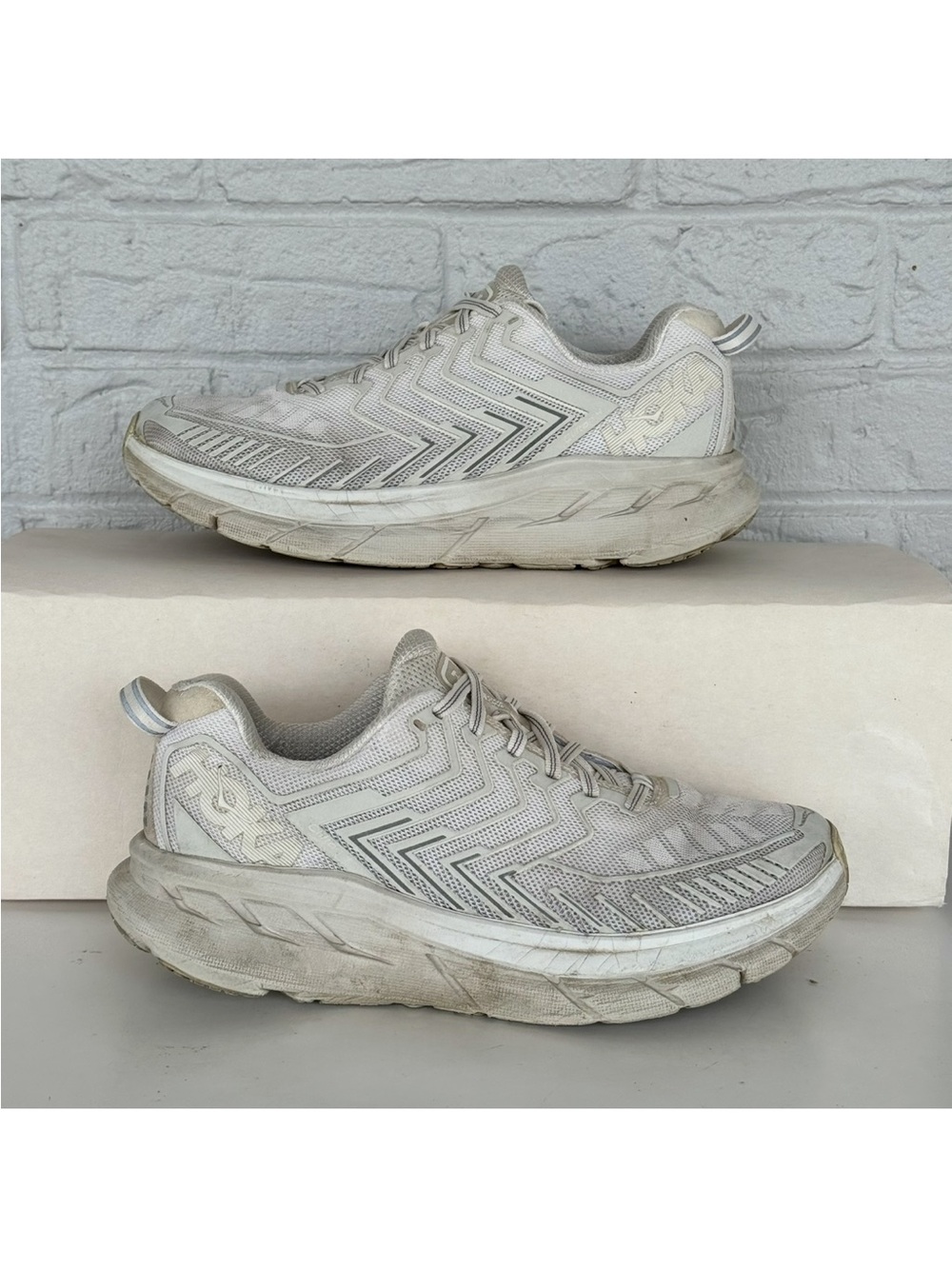 Hoka One One x Outdoor Voices Clifton 4 Cloud Women's 8